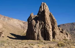 سنگ فونولیت (Phonolite)